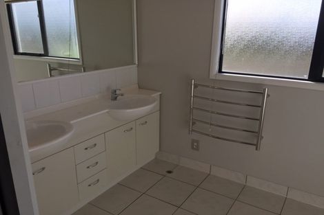 Photo of property in 572 Bower Avenue, Parklands, Christchurch, 8083