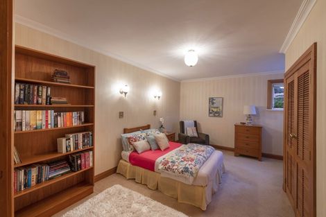 Photo of property in 1 Cashmere Avenue, Khandallah, Wellington, 6035