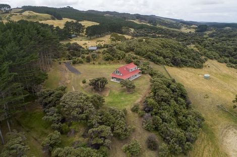 Photo of property in 708 Wilson Road, South Head, Helensville, 0874