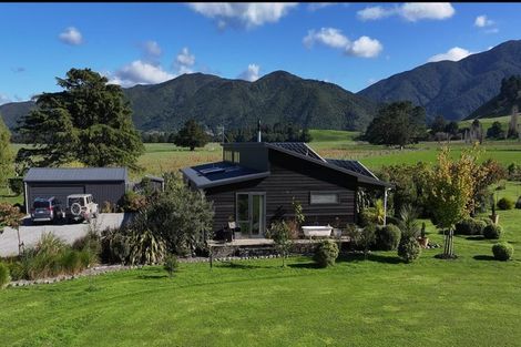 Photo of property in 194 Underhill Road, Woodside, Greytown, 5794