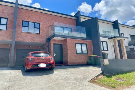 Photo of property in 6b Carlos Drive, Flat Bush, Auckland, 2016