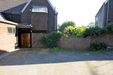 Photo of property in St Marys Close, 15/435 Parnell Road, Parnell, Auckland, 1052