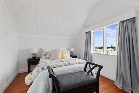 Photo of property in 44a Albert Road, Devonport, Auckland, 0624