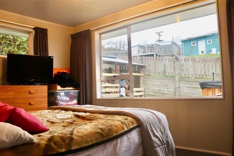 Photo of property in 12 Ruru Road, Taihape, 4720