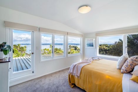 Photo of property in 108 Island Bay Road, Beach Haven, Auckland, 0626