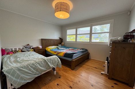 Photo of property in 1/8 Phillip Parade, Forrest Hill, Auckland, 0620