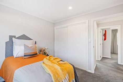 Photo of property in 38 Mcquillan Avenue, Woodend, 7610