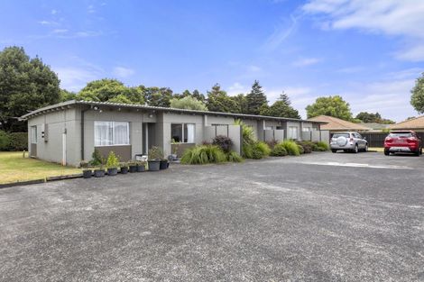 Photo of property in 2/35 Riversdale Road, Avondale, Auckland, 1026