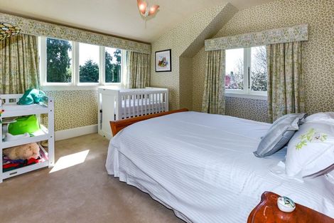 Photo of property in 54 Bridge Street, Coalgate, 7673