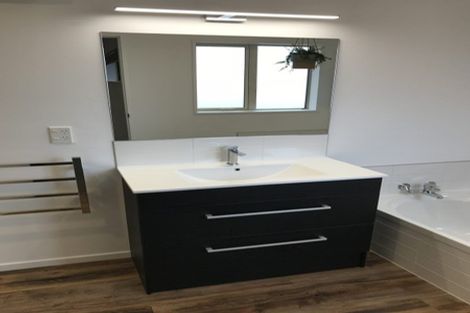 Photo of property in 113c Clarence Street, Riccarton, Christchurch, 8011