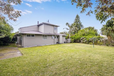 Photo of property in 10 Michael Road, Paraparaumu Beach, Paraparaumu, 5032