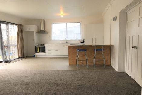 Photo of property in 104 Centennial Avenue, Waitara, 4320