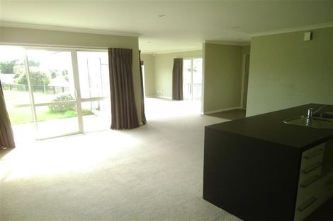 Photo of property in 10 Tamihana Street, Otaki, 5512