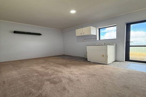 Photo of property in 54 Ridge Road, Howick, Auckland, 2014
