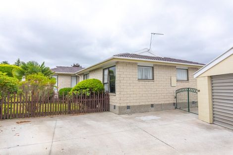 Photo of property in 47a Bellingham Place, Avonhead, Christchurch, 8042