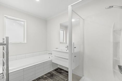 Photo of property in 11 George West Square West, Wigram, Christchurch, 8025