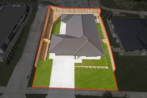 Photo of property in 65 Leathem Crescent, Pokeno, 2402