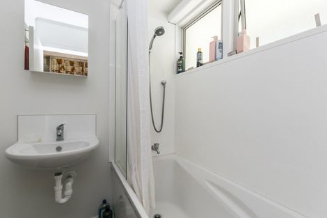 Photo of property in 31/125 Grant Road, Thorndon, Wellington, 6011