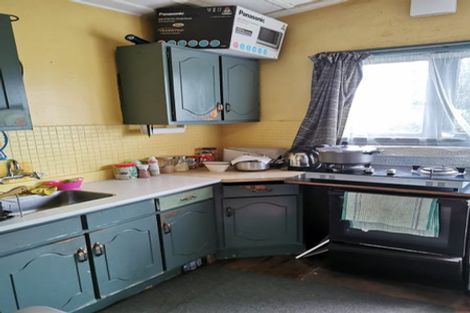 Photo of property in 67 Astley Avenue, New Lynn, Auckland, 0600