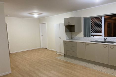 Photo of property in 55a Archibald Road, Kelston, Auckland, 0602