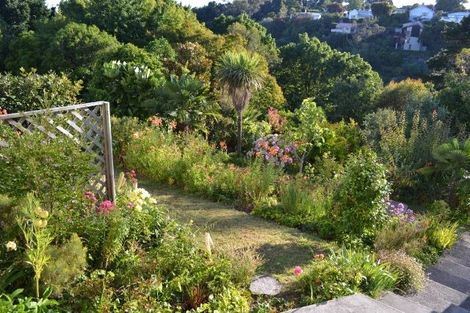 Photo of property in 13 Roslyn Road, Bluff Hill, Napier, 4110