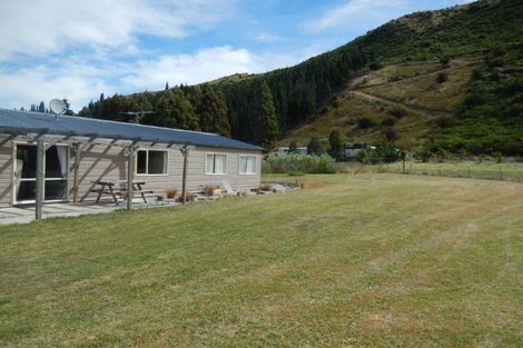 Photo of property in 25 Smith Street, Roxburgh, 9500