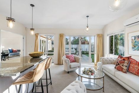 Photo of property in 76 Glandovey Road, Fendalton, Christchurch, 8052