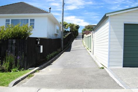 Photo of property in 15a Izard Road, Khandallah, Wellington, 6035