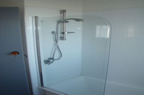 Photo of property in 1/3 Mudie Street, Alicetown, Lower Hutt, 5010