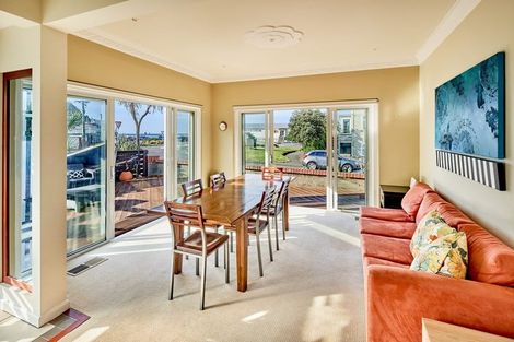 Photo of property in 42 Brighton Street, Island Bay, Wellington, 6023