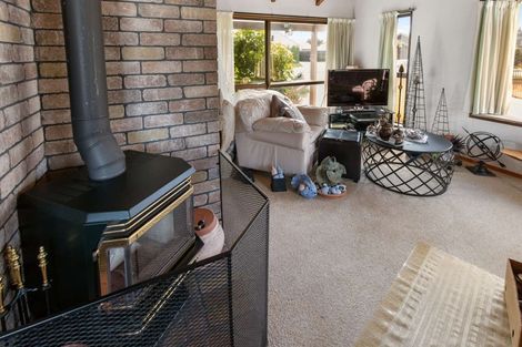 Photo of property in 1 Irwin Court, Katikati, 3129