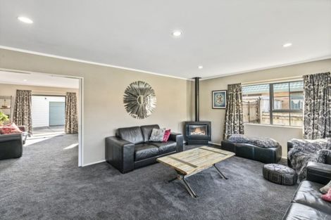 Photo of property in 34 Mary Huse Grove, Manor Park, Lower Hutt, 5019