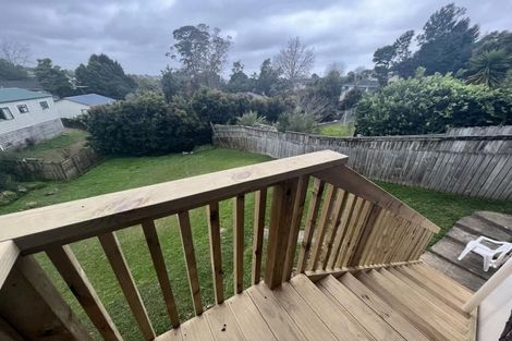 Photo of property in 4 Kilcar Place, Massey, Auckland, 0614
