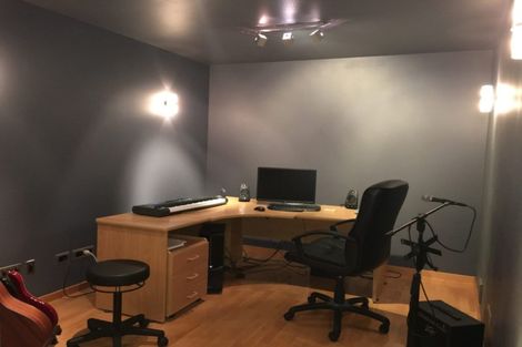 Photo of property in 3 Beulah Avenue, Rothesay Bay, Auckland, 0630