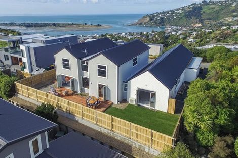 Photo of property in 94 Glenstrae Road, Redcliffs, Christchurch, 8081