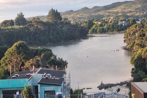 Photo of property in 25 Omahina Street, Raglan, 3225