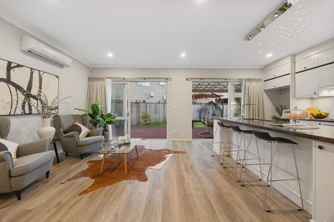 Photo of property in 5 Creggan Crescent, Flat Bush, Auckland, 2019