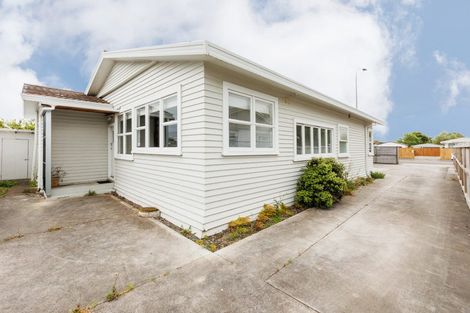 Photo of property in 96 Ferguson Street, West End, Palmerston North, 4412