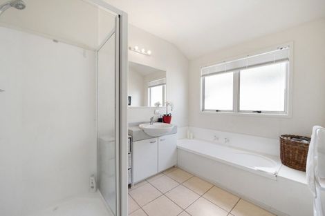 Photo of property in 2/138 Whitford Road, Somerville, Auckland, 2014