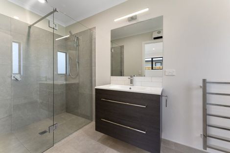 Photo of property in 3 Murray Ball Lane, Feilding, 4702