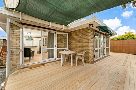 Photo of property in 18 Vintage Drive, Henderson, Auckland, 0612