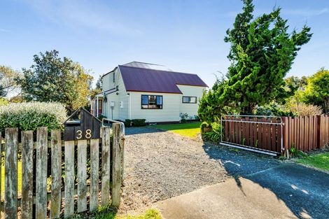 Photo of property in 38 Victoria Street, Patea, 4520