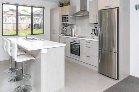 Photo of property in 8 Max Landing, Grandview Heights, Hamilton, 3200