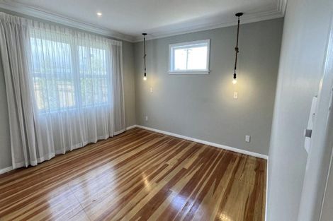 Photo of property in 6 Seddon Street, Levin, 5510