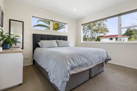 Photo of property in 25 Agincourt Street, Glenfield, Auckland, 0629