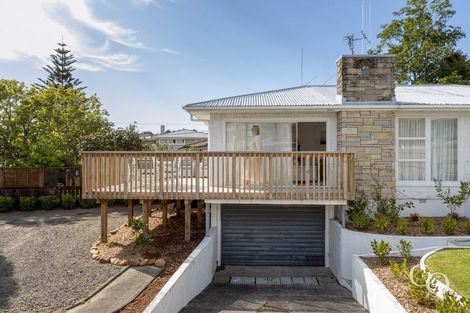 Photo of property in 5 Windsor Road, Bellevue, Tauranga, 3110