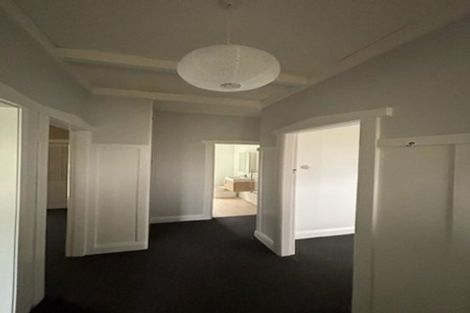 Photo of property in 44 Mount Pleasant Road, Aro Valley, Wellington, 6012