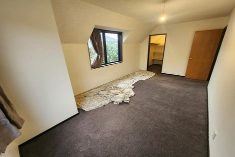 Photo of property in 2/7 Nehru Place, Cashmere, Christchurch, 8022