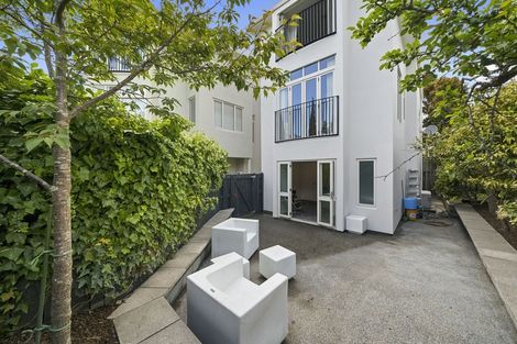 Photo of property in 35b Hobson Crescent, Thorndon, Wellington, 6011