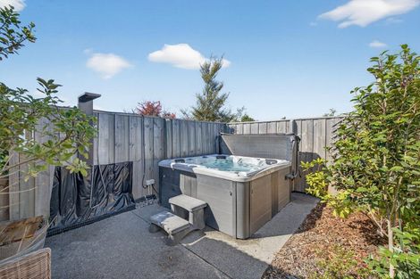 Photo of property in 56 The Esplanade, Pegasus, 7612